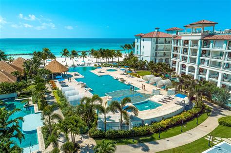 who are the suppliers of sandals resorts